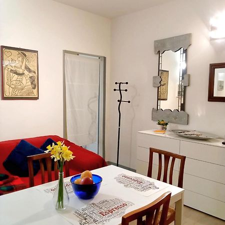 L'Approdo Apartment Местре Екстериор снимка
